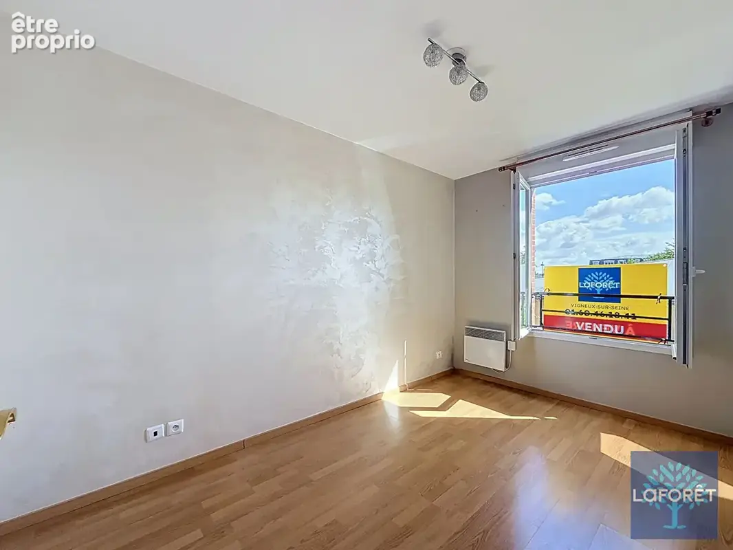 Appartement Vigneux Sur Seine 2 pièces + 3 places de parking - photo 6