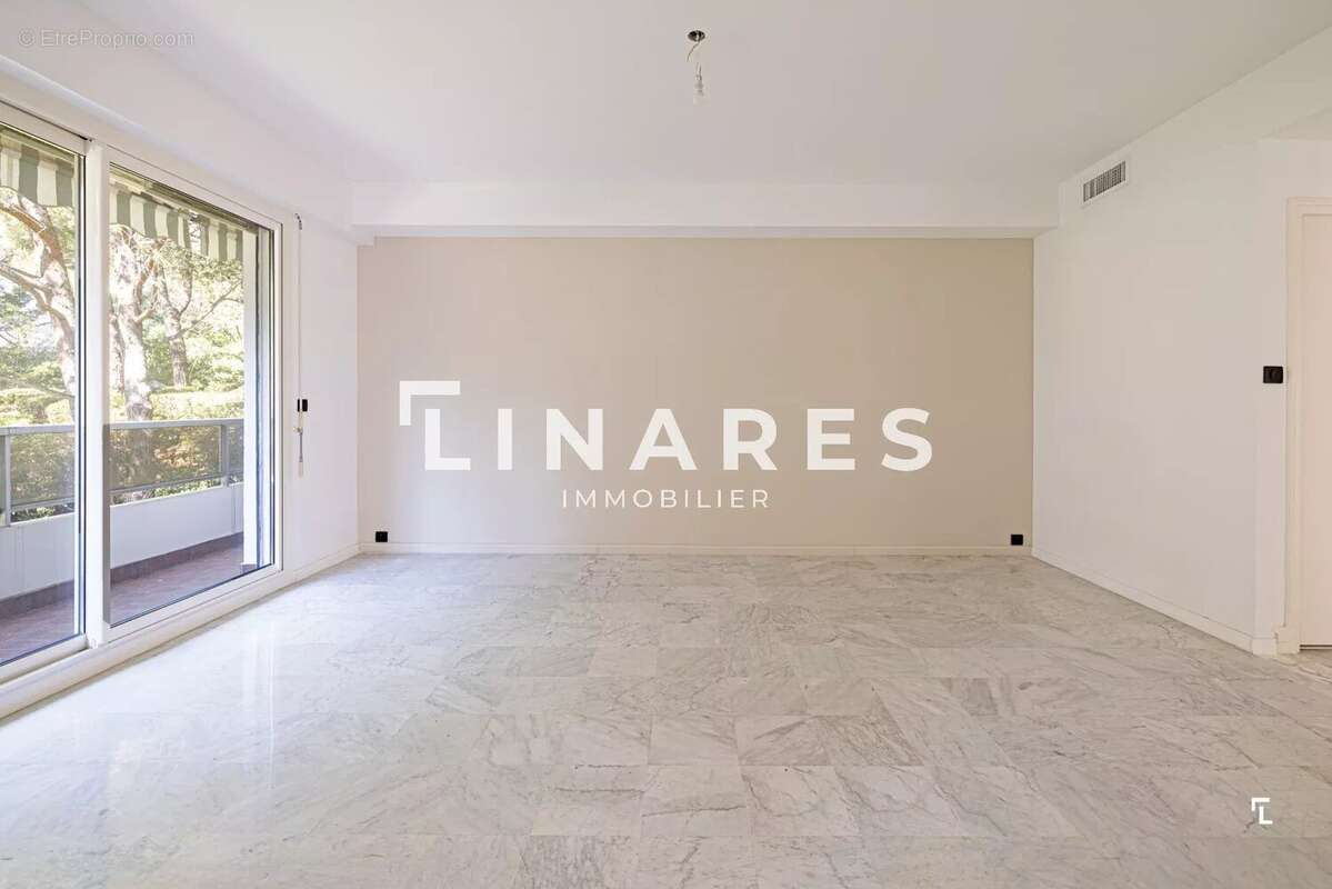 MY CADENELLE - Appartement T4/5 de 168m2 + Terrasses 35m2 - Résidence sécurisée avec piscine -13008 - photo 6