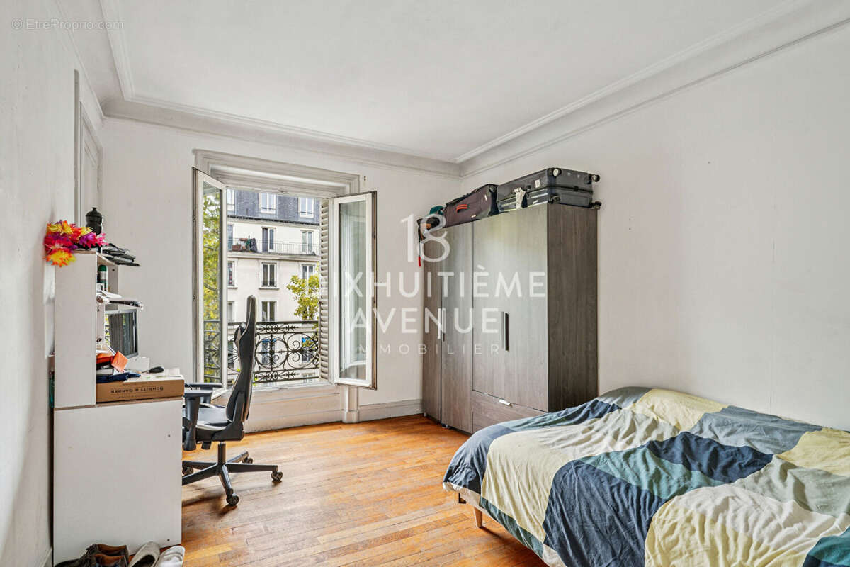 Appartement à PARIS-18E