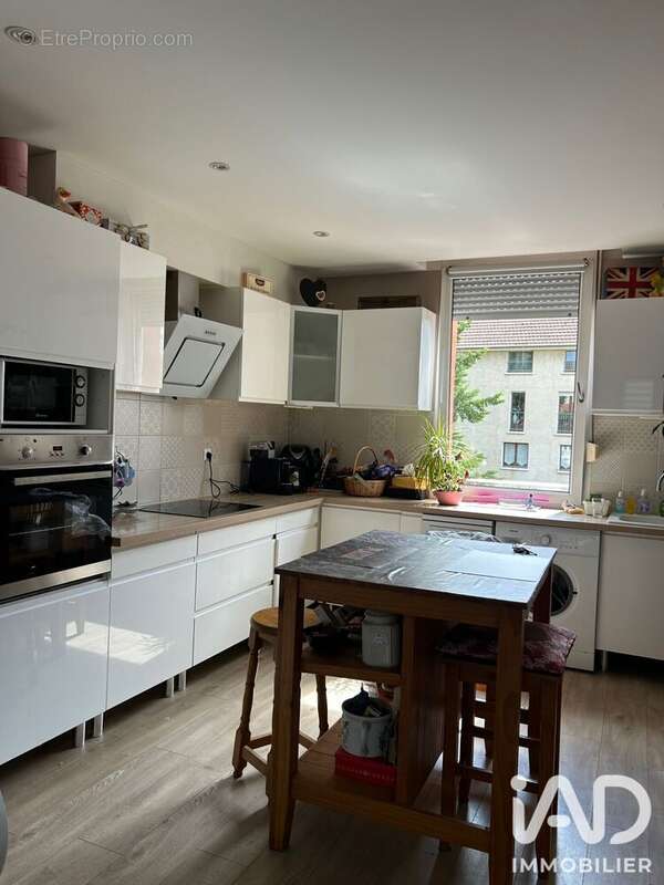Appartement 256 m² à Montigny-Les-Metz  - photo 9