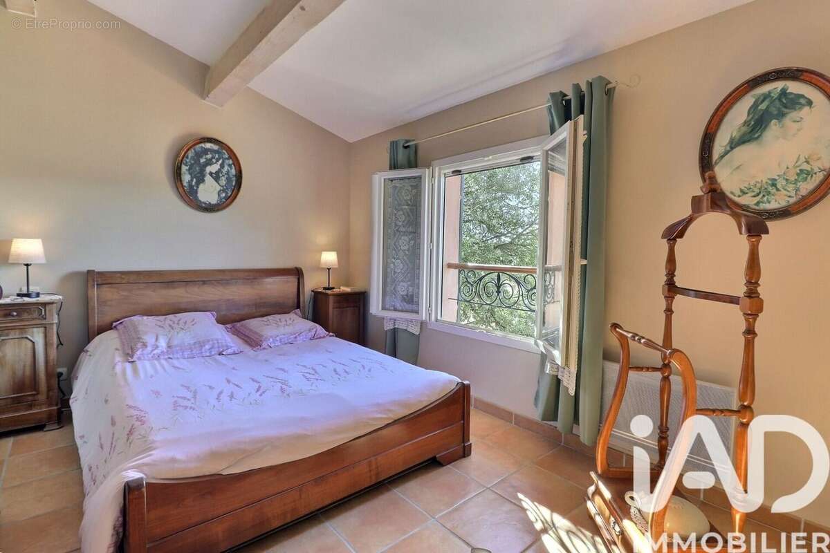 Maison 87 m² à Artignosc-Sur-Verdon  - photo 7