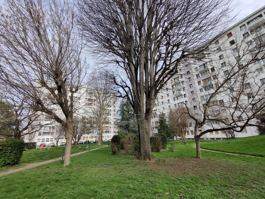Appartement à VITRY-SUR-SEINE