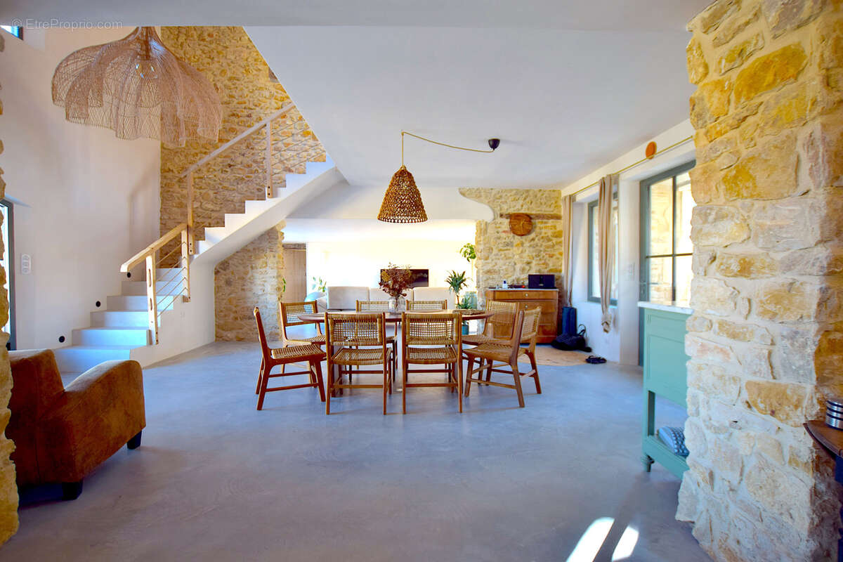 Maison à UZES