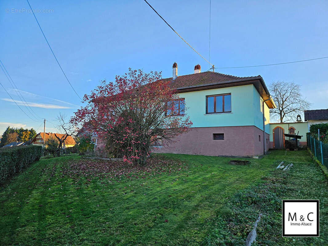 Maison à OBERHOFFEN-LES-WISSEMBOURG