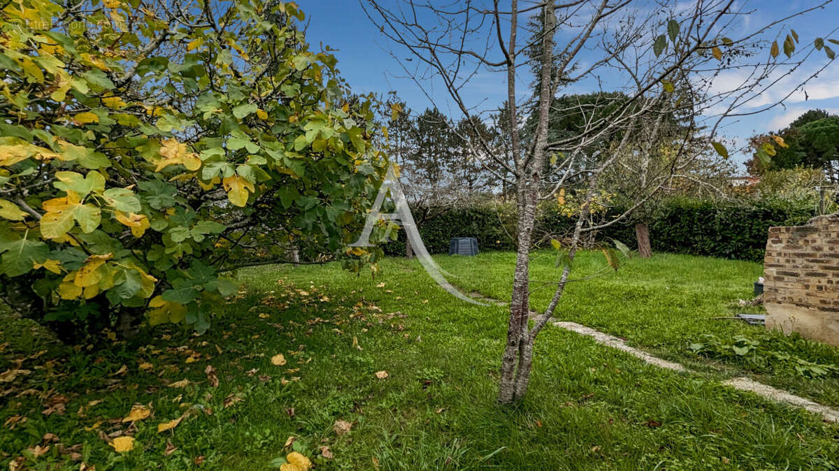 Maison familiale offrant de beaux volumes intérieurs - 5 chambres - 163 m2 - photo 16