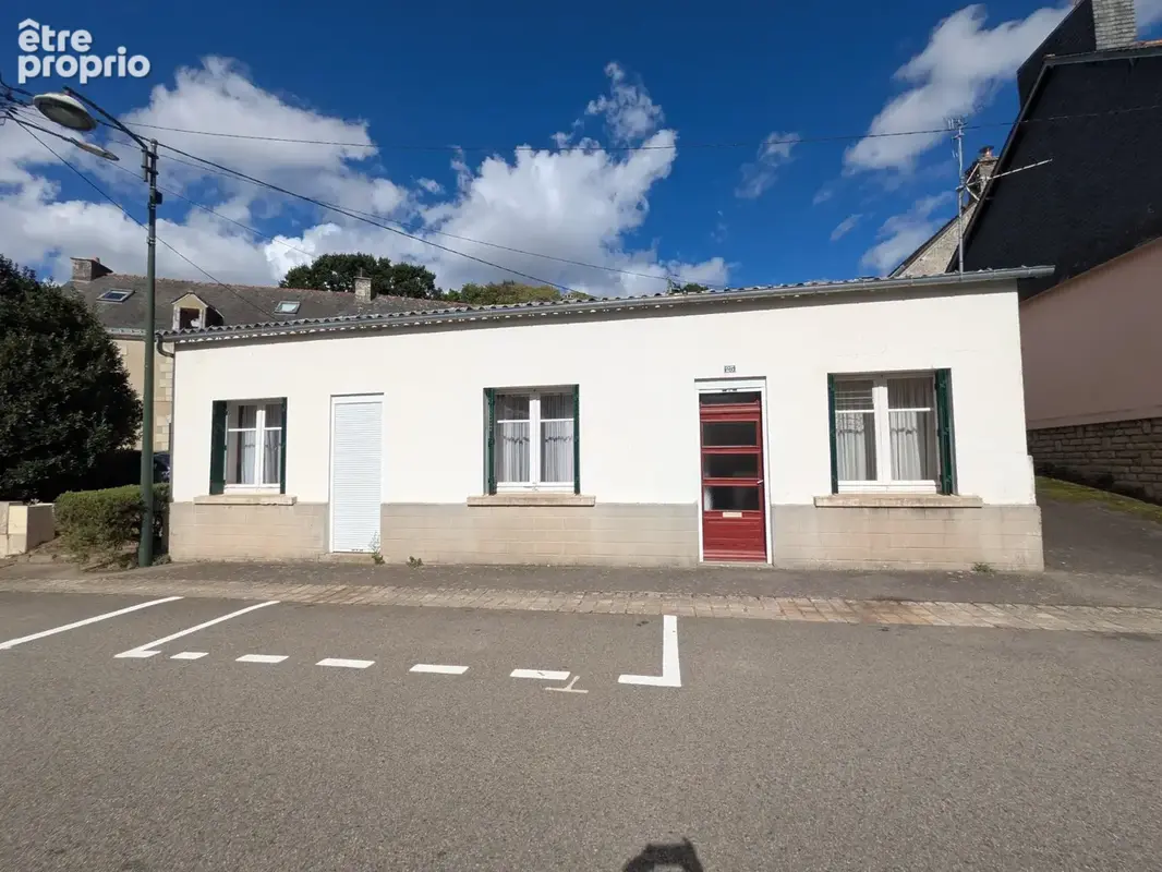 Maison à SAINT-CARADEC-TREGOMEL