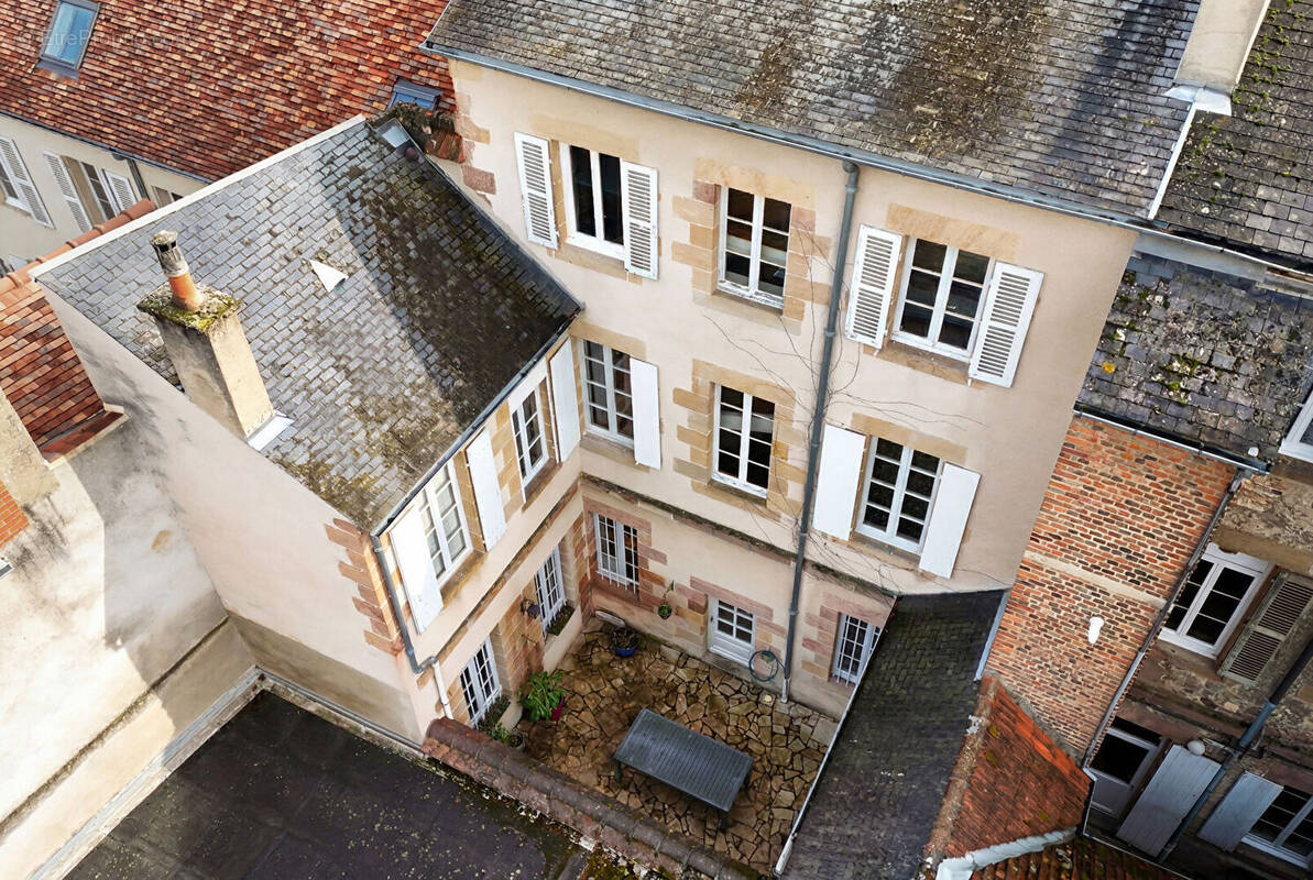 Maison à MOULINS