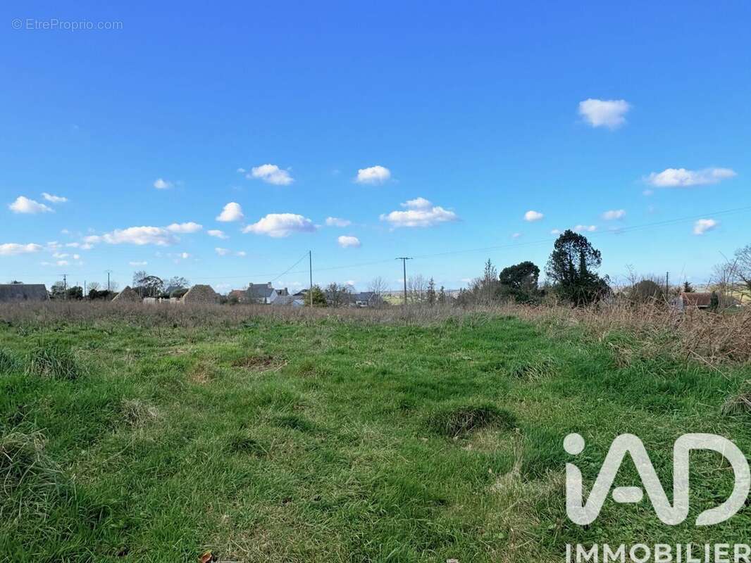 Terrain 670 m² à Caouennec-Lanvezeac  - photo 3