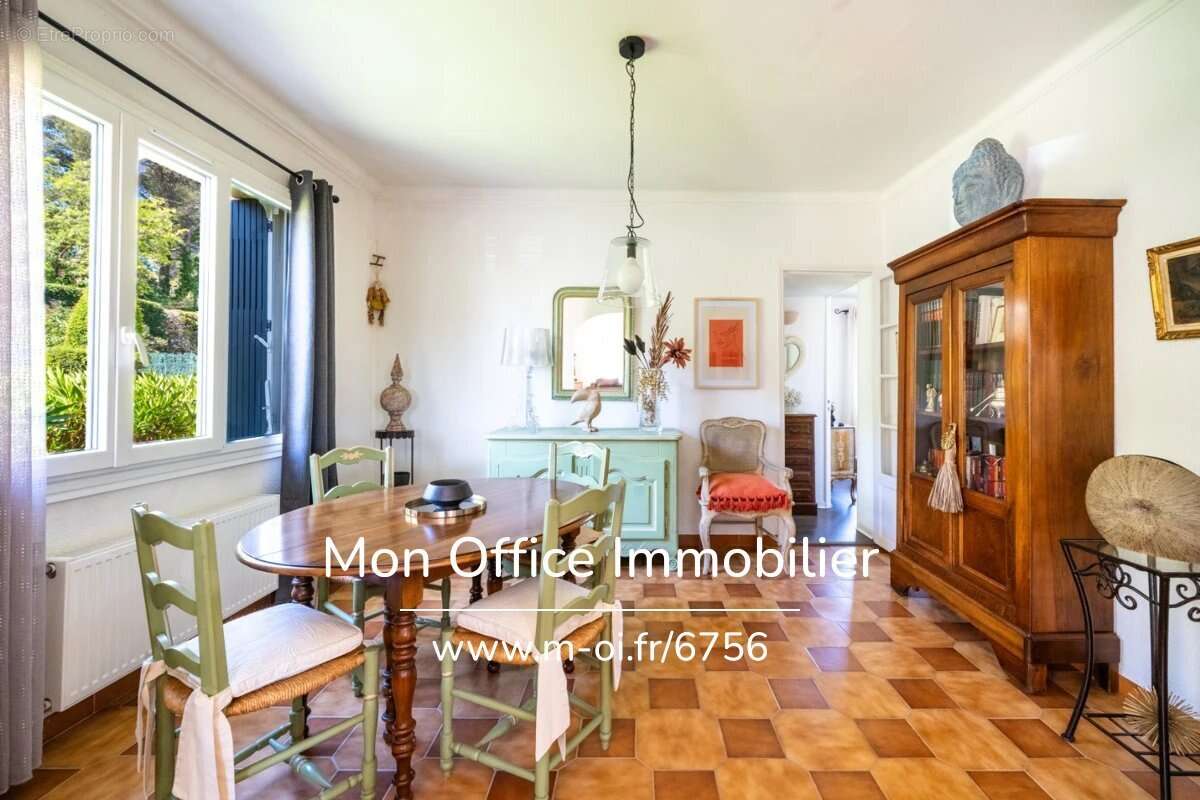 Maison à EGUILLES
