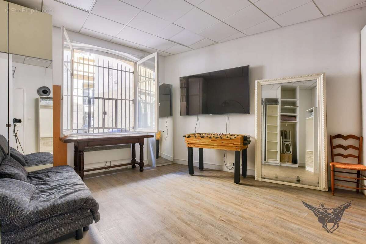Appartement à PARIS-6E