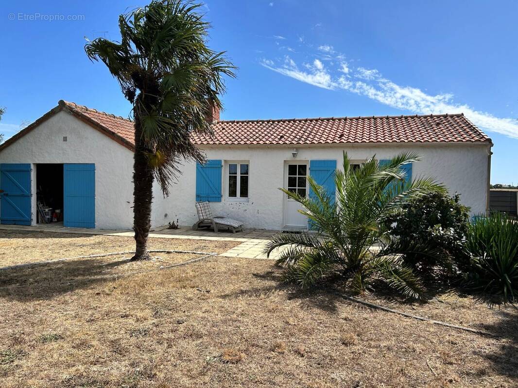 Maison à BEAUVOIR-SUR-MER