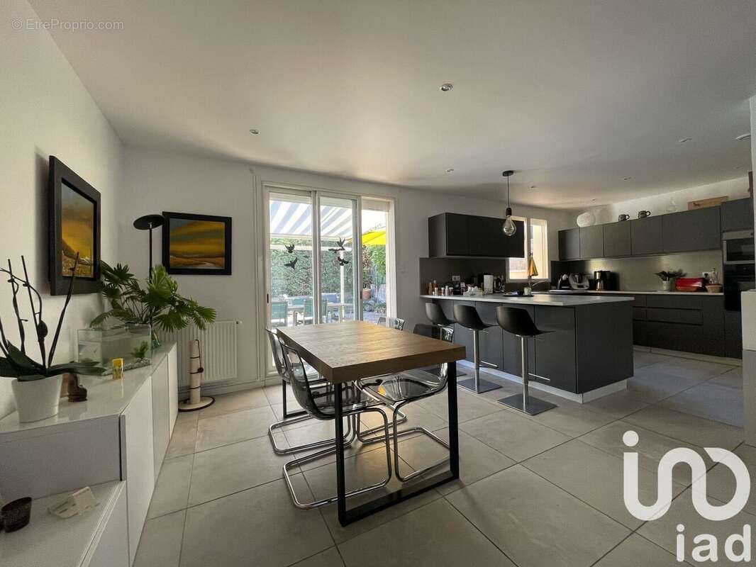 Photo 5 - Maison à SIX-FOURS-LES-PLAGES