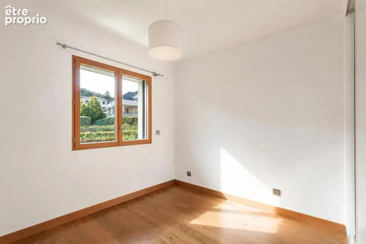 Appartement de 4 pièces de 91 m² avec balcon et box, Divonne-les-Bains - photo 7