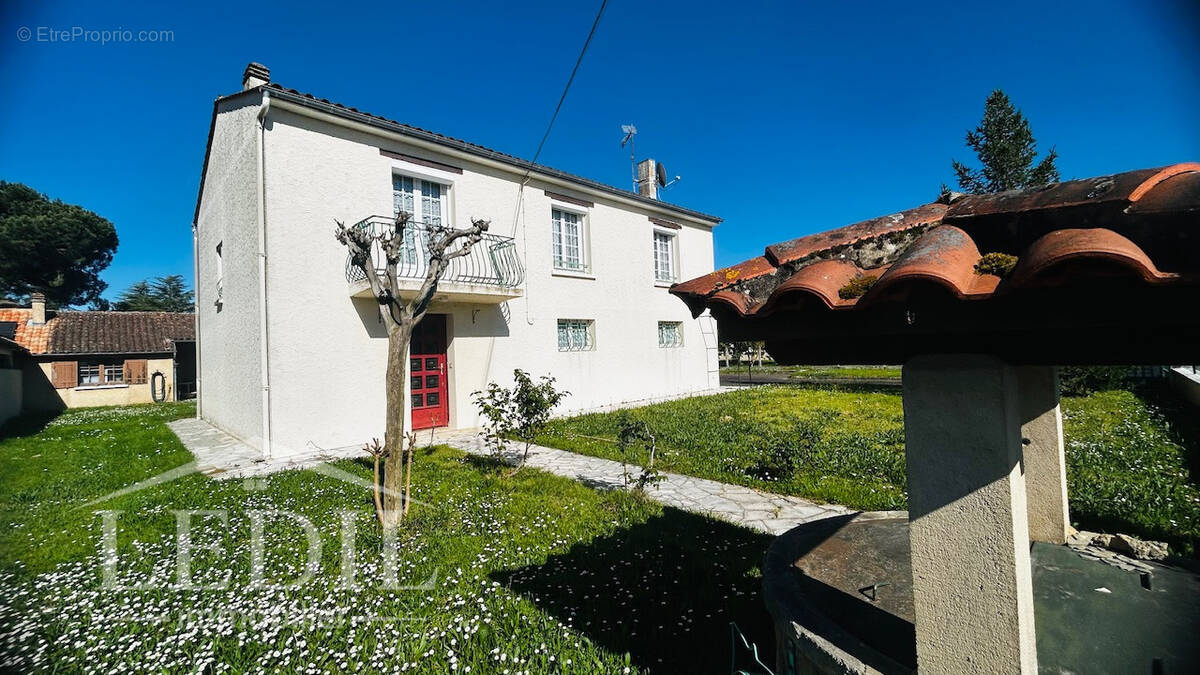 Maison à PRIGONRIEUX