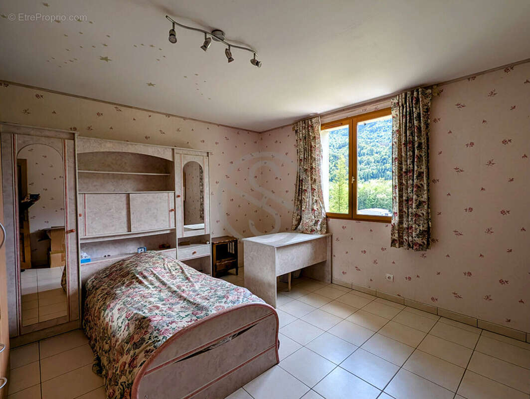 Maison à SAINT-PIERRE-D'ALLEVARD