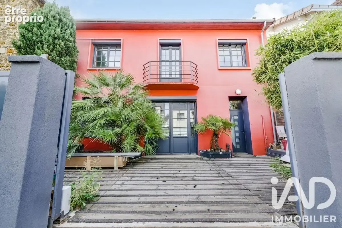 Photo 1 - Maison à LE PLESSIS-ROBINSON