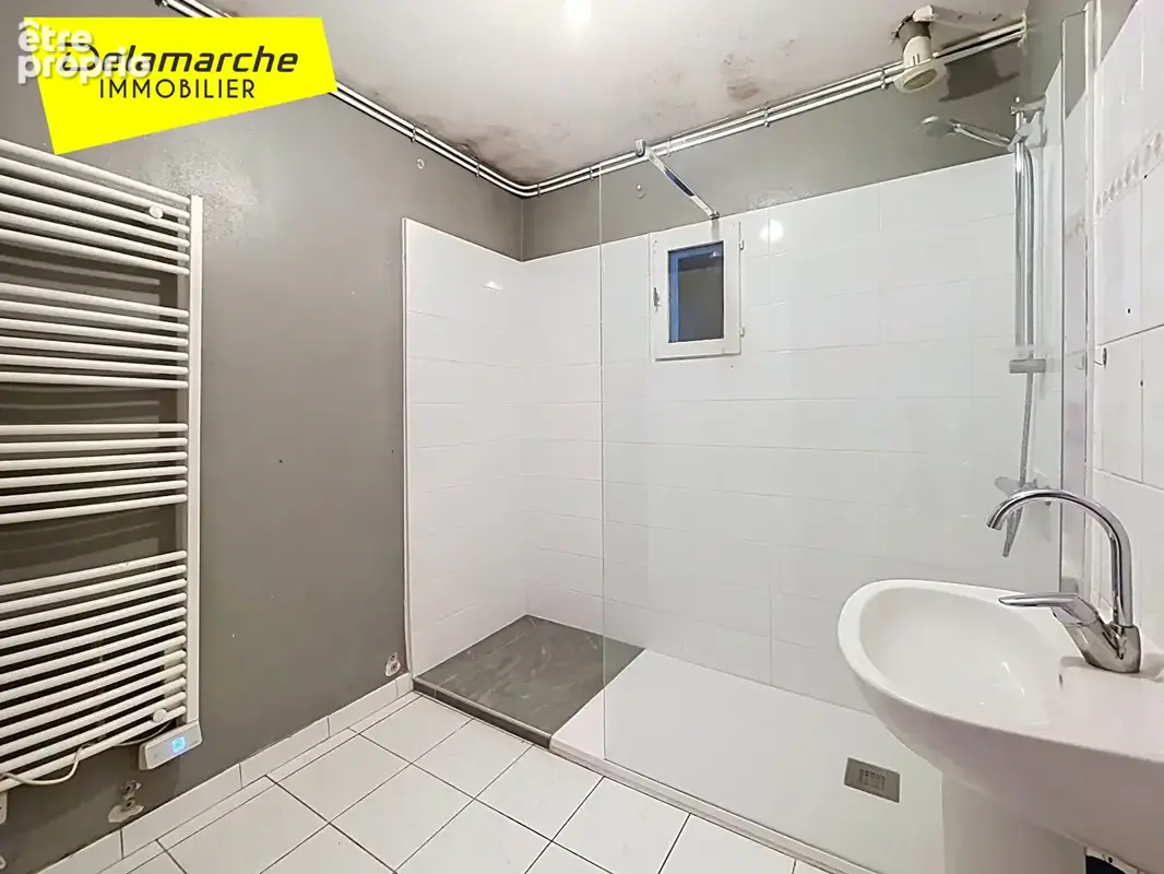 A VENDRE Maison mitoyenne  Montpinchon avec grand terrain - photo 7