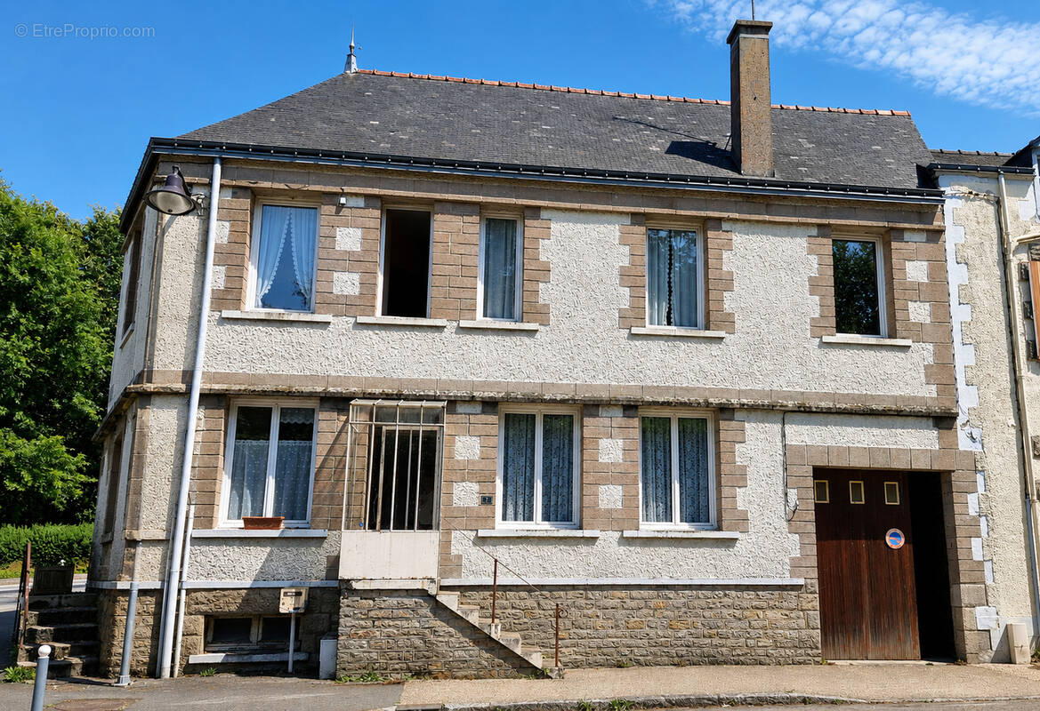 Maison à LANOUEE