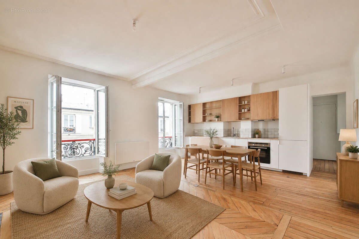 Appartement à PARIS-14E
