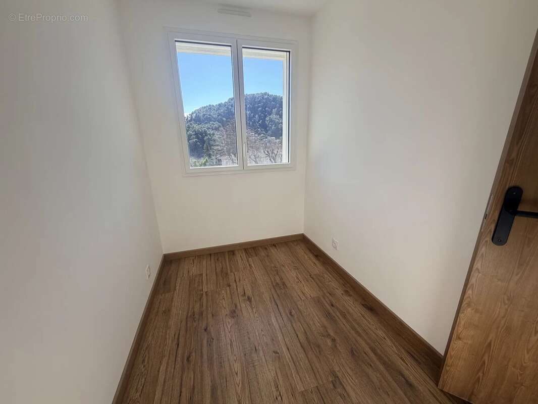 Maison à TOURRETTE-LEVENS