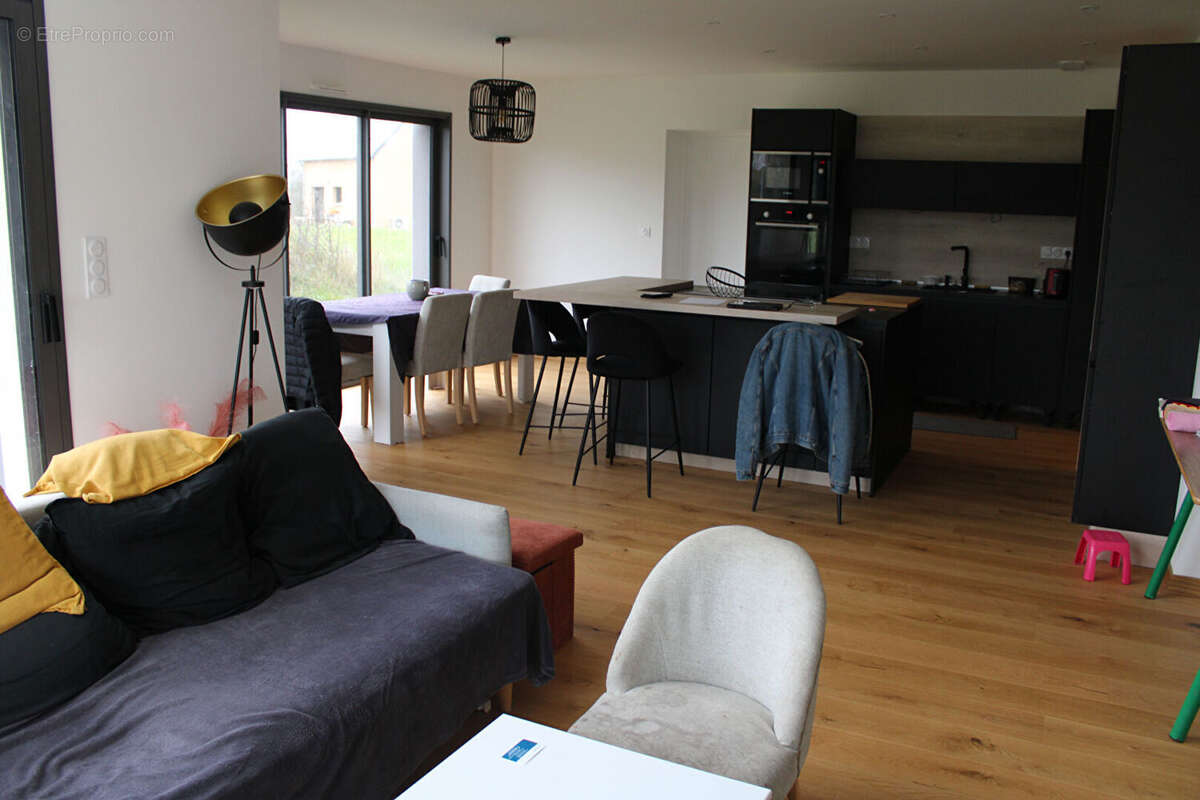 Maison à VISSEICHE