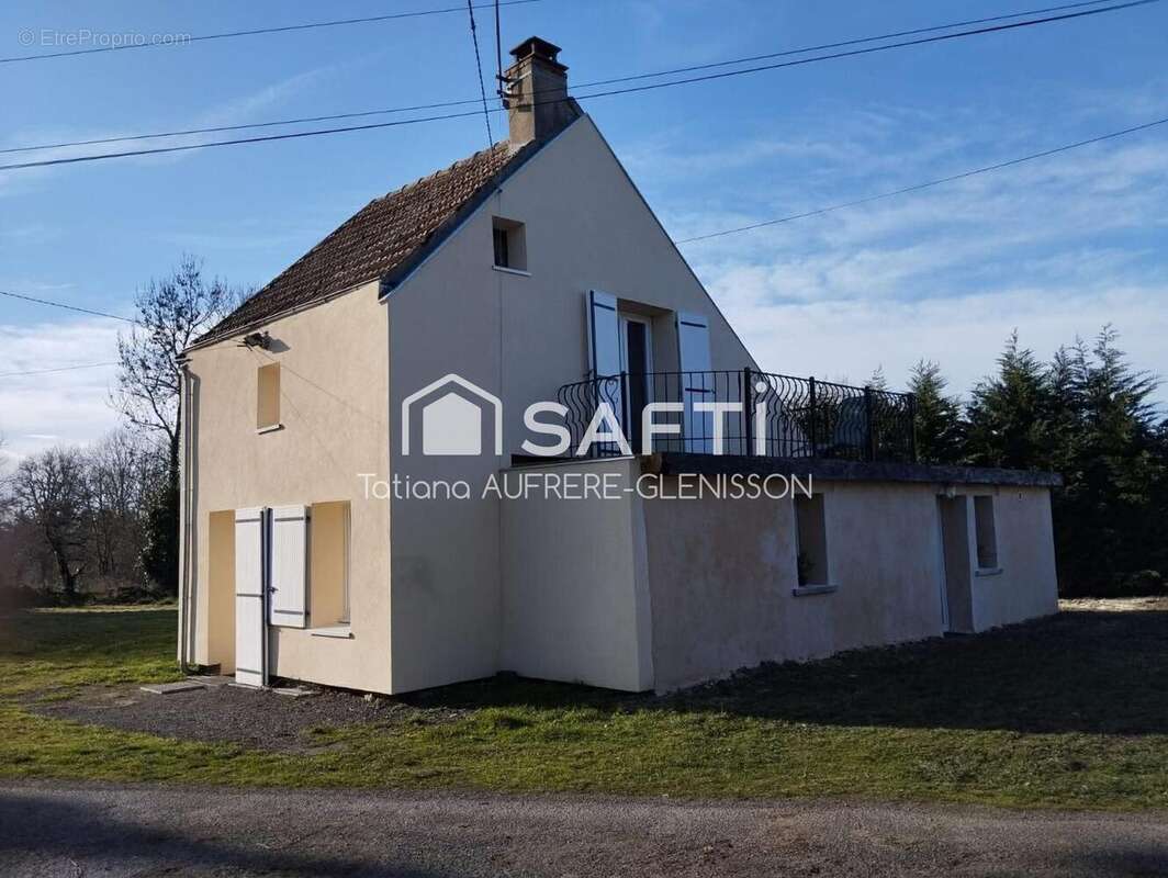Maison 60 m² à Domeyrot  - photo 2