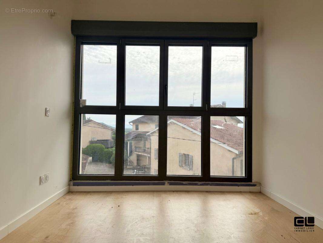Maison à RILLIEUX-LA-PAPE