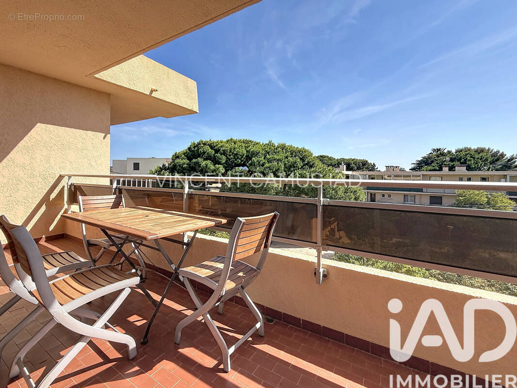 Photo 1 - Appartement à SIX-FOURS-LES-PLAGES