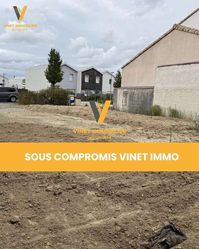 Terrain à LES SORINIERES