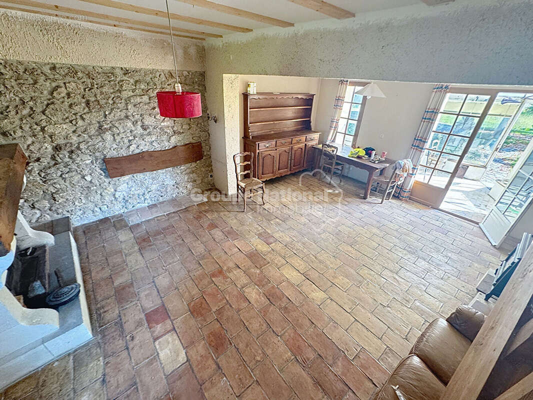 Maison à CHEVAL-BLANC