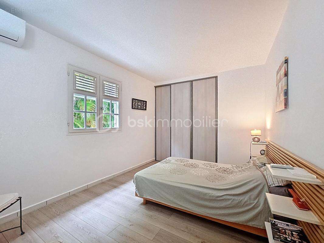 Villa T5 avec piscine et garage  lotissement prisé - photo 17