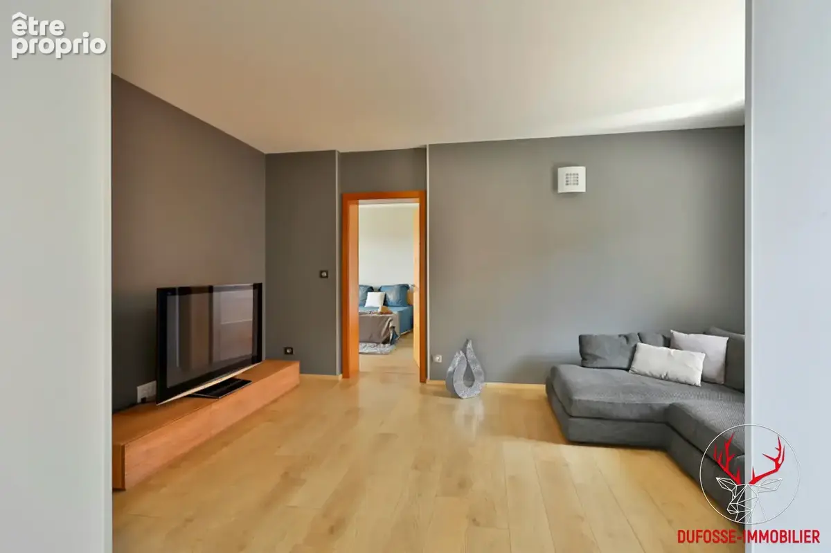 Maison Bourgoin Jallieu 8 pièce(s) 278 m2 - photo 7