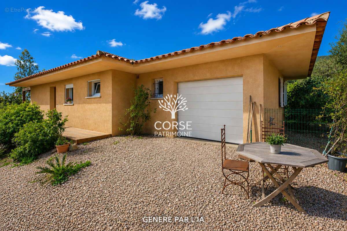 Maison à PORTO-VECCHIO