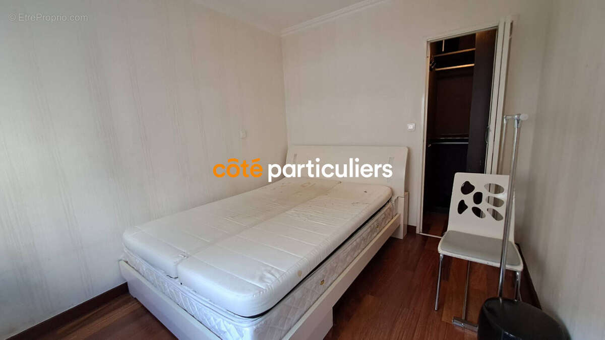 Appartement à PARIS-19E