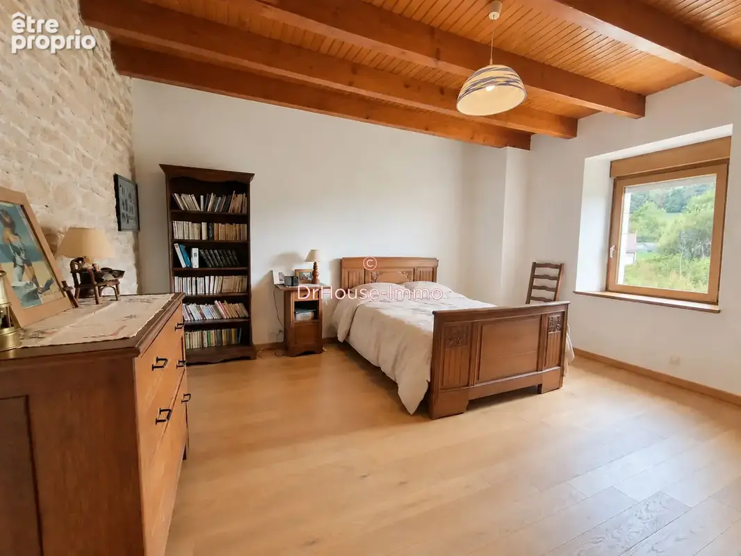 Maison 8 pièces 210 m² à vendre à L'isle-Sur-Le-Doubs (25250) - photo 7