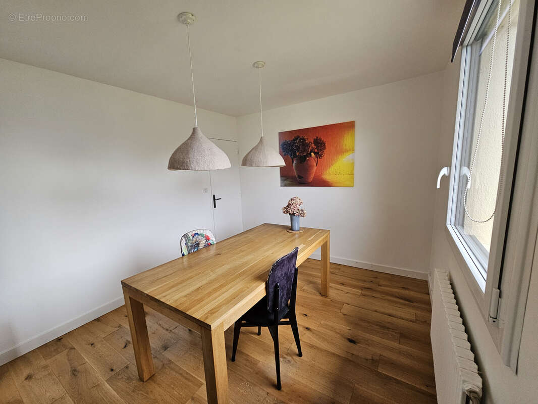 Maison à SAINT-JEAN-DES-CHAMPS