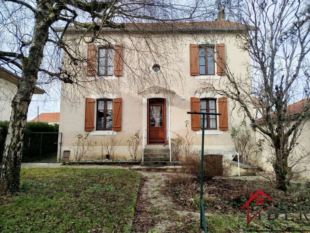 Maison à CHALINDREY