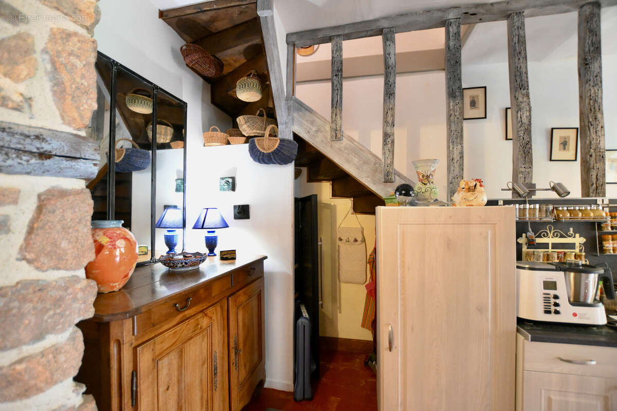 Maison à MOUX-EN-MORVAN