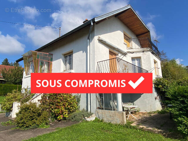 Maison à ESSERT