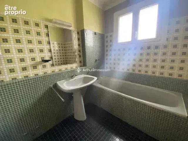 Vente Maison Saint-georges-de-luzencon(12100) 182 000ï¿œ - photo 8