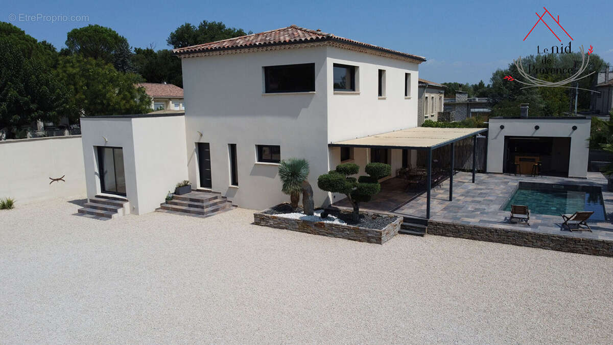 Maison à BEDARRIDES