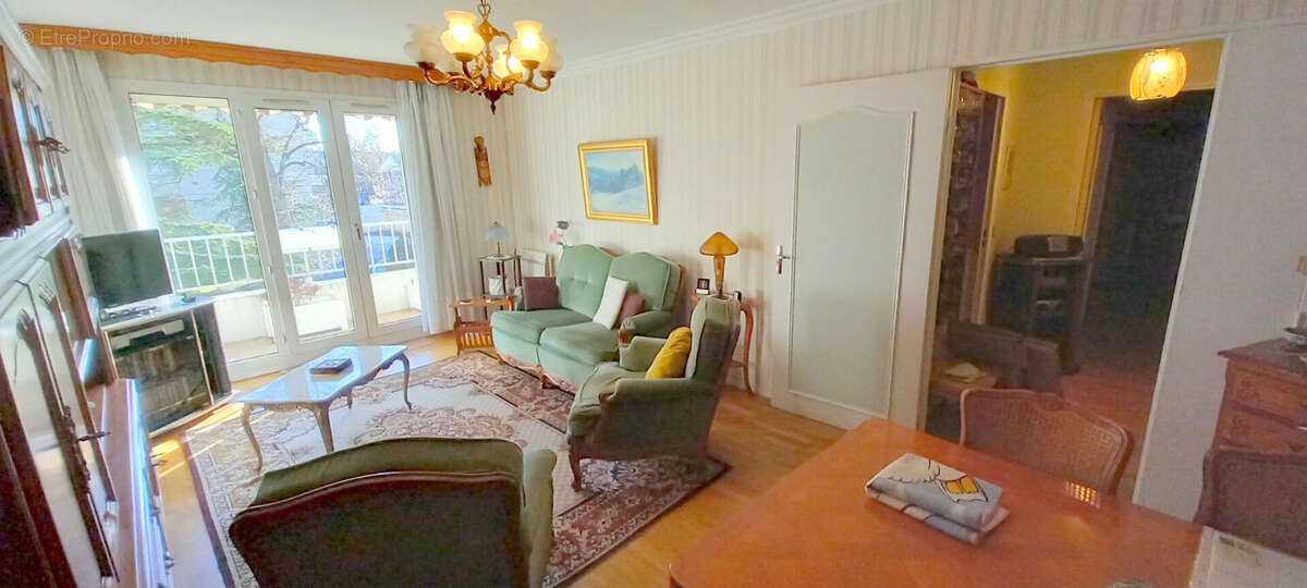 Appartement à BONDY