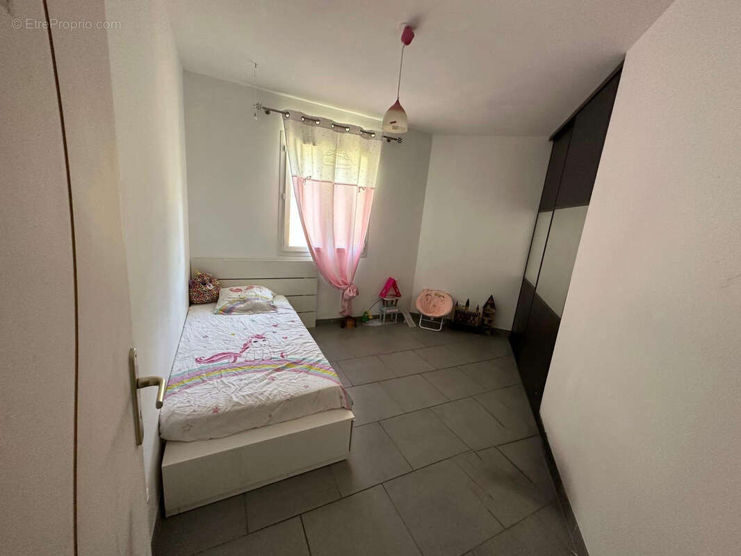 Maison à GREOUX-LES-BAINS