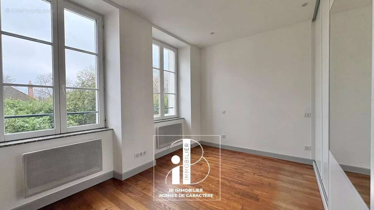 Appartement à FONTAINEBLEAU