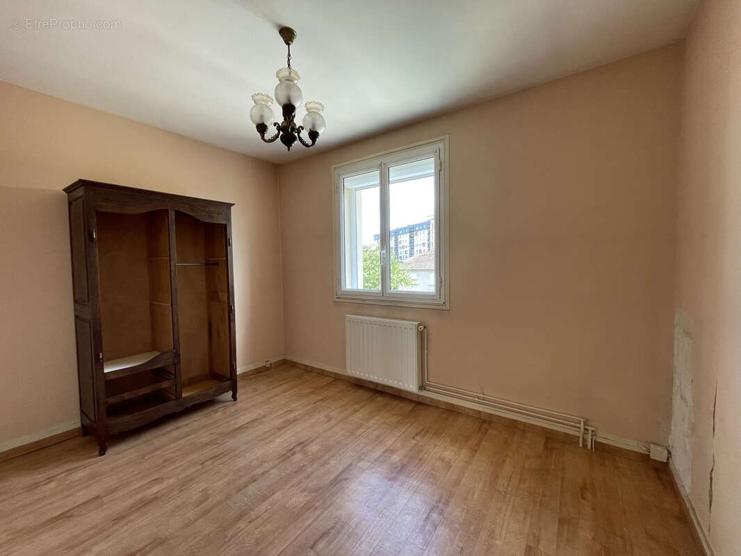 Maison à SABLE-SUR-SARTHE