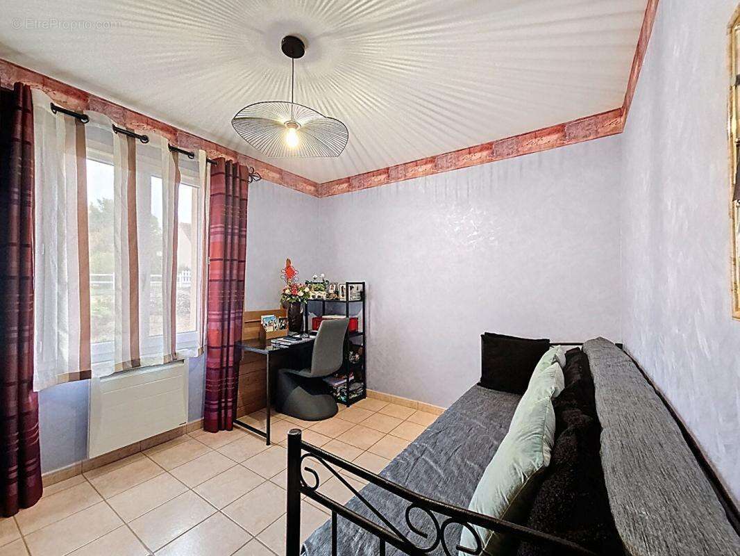 Maison à SAINT-VICTEUR