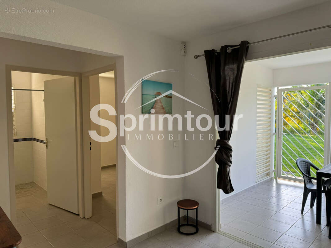 Appartement à PETIT-BOURG