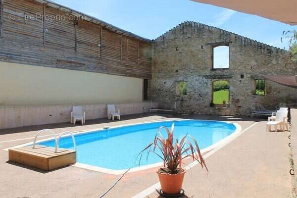 Maison à BOULOGNE-SUR-GESSE