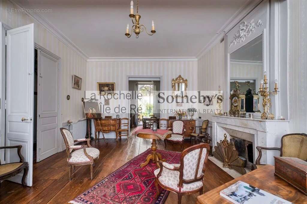 Propriété Bourgeoise - Centre Ville - photo 2