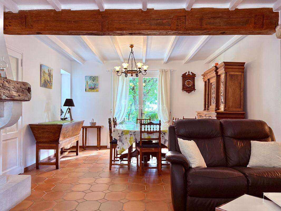 Villa de prestige en pierre - photo 5